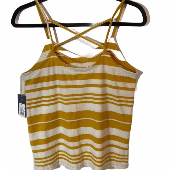 - NWT Women’s Universal Threads Camisole XS - Picture 4 of 8